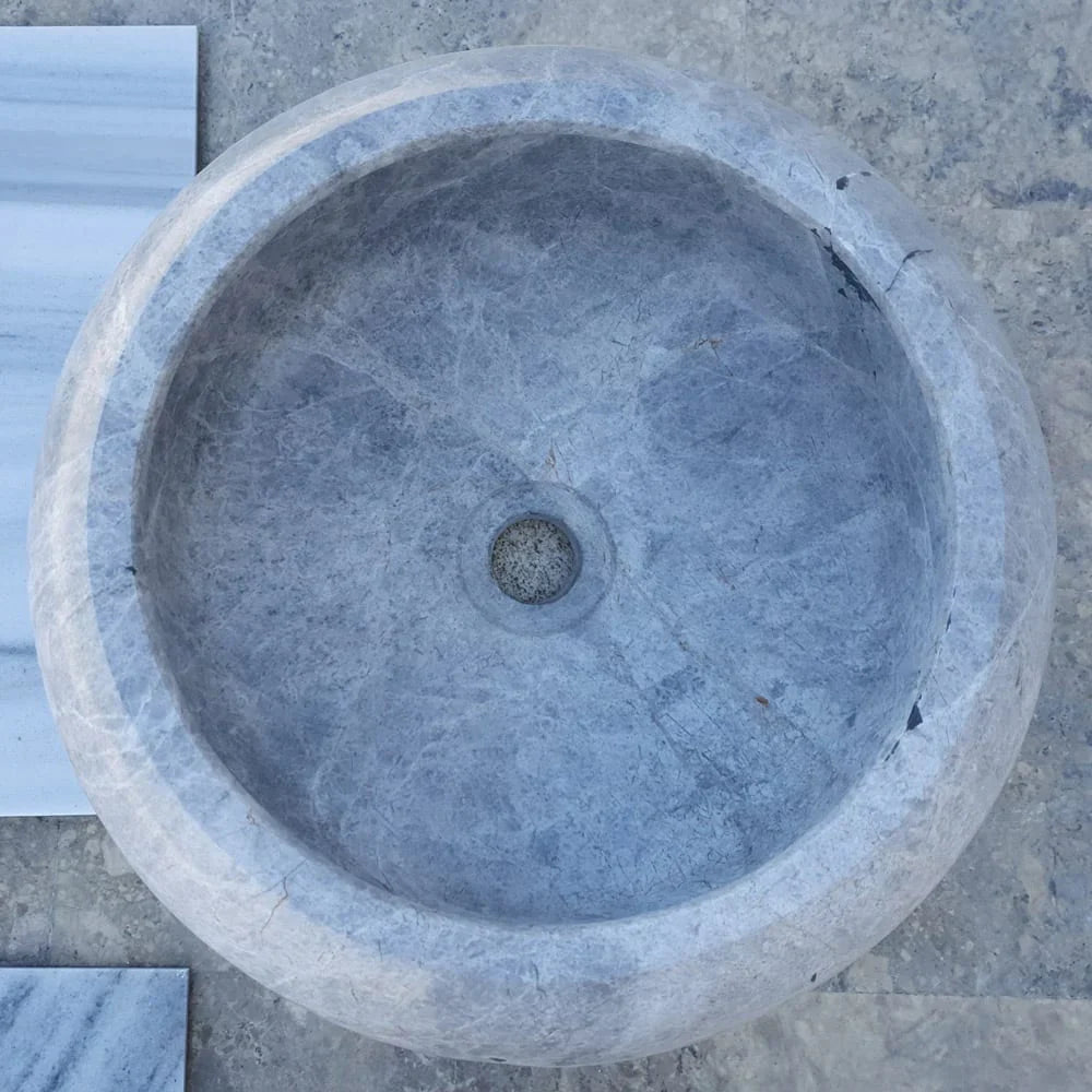 Elegant marble surface showcasing sleek design and timeless beauty, ideal for luxury interiors and sophisticated decor.