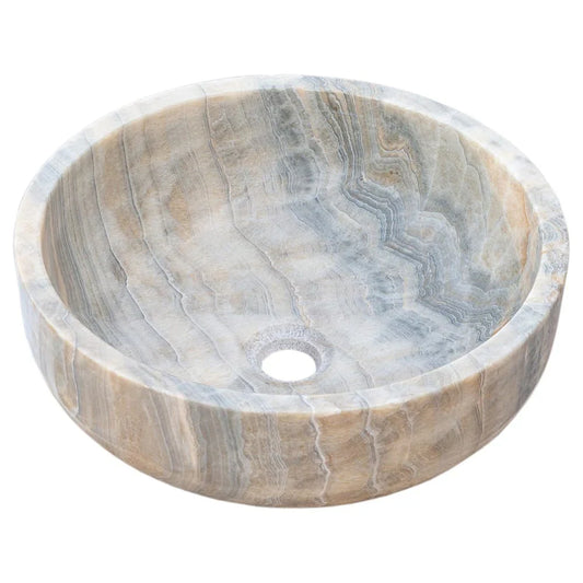 Elegant onyx jewelry piece showcasing exquisite craftsmanship and timeless design for sophisticated style.