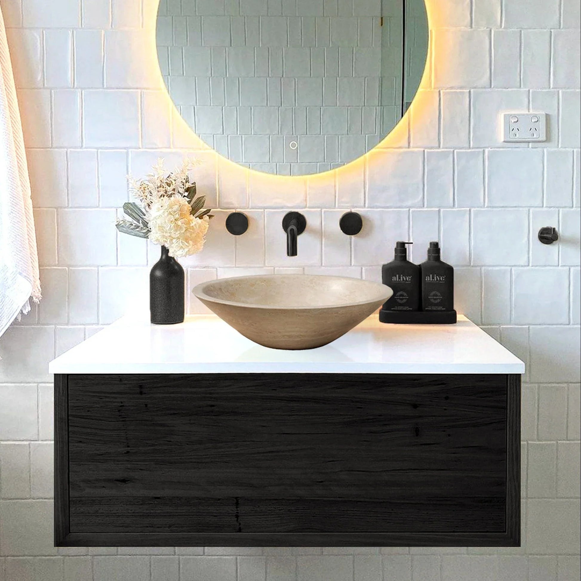 Elegant travertine design showcasing natural stone beauty for sophisticated architectural applications