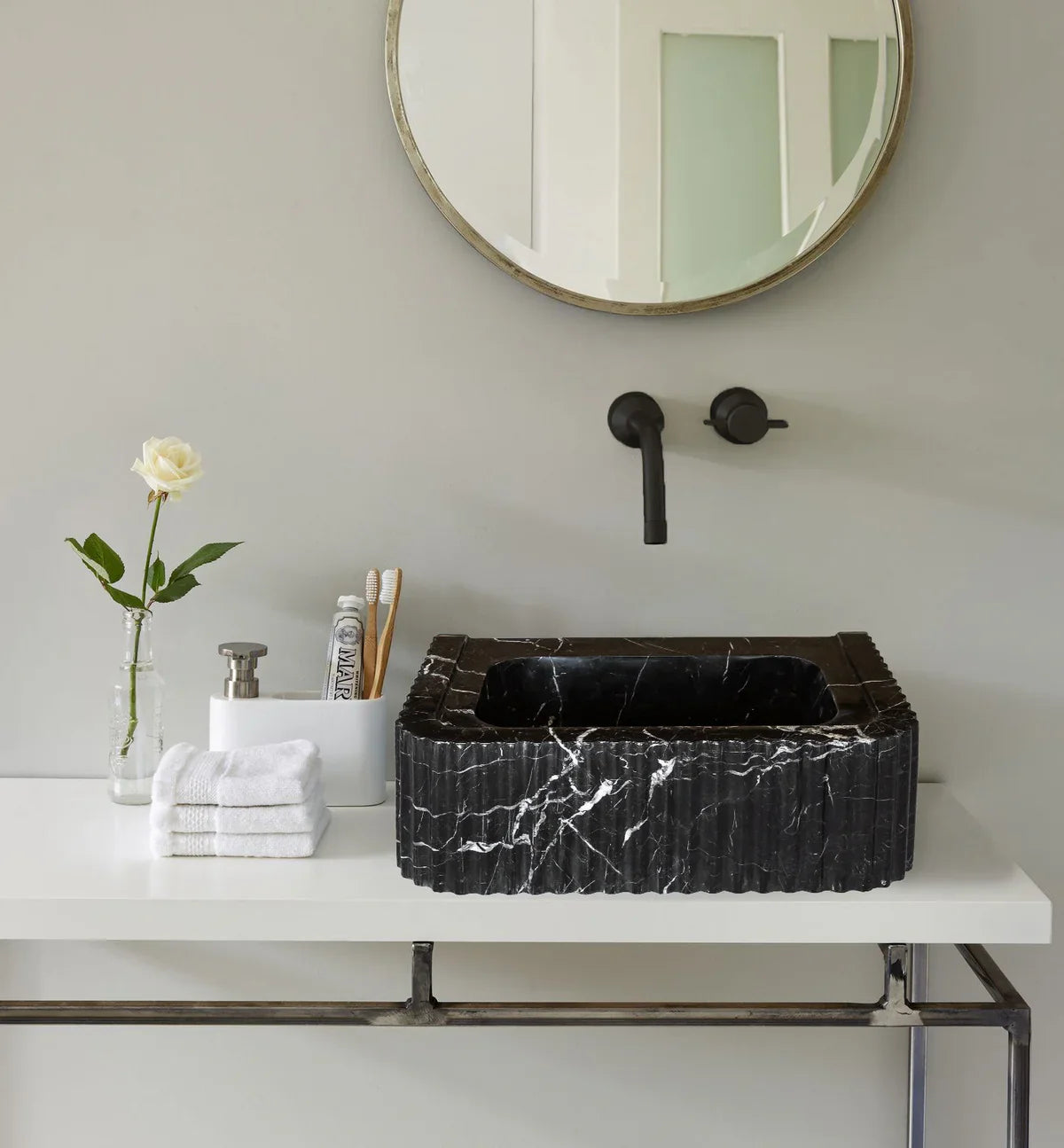 Elegant marble surface showcasing refined craftsmanship and timeless aesthetic appeal in interior design.