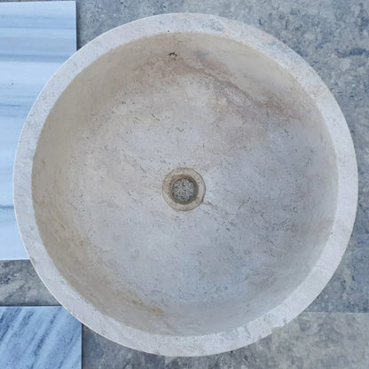 Elegant travertine flooring showcasing timeless luxury and sophisticated design for upscale interiors.