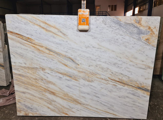 Dolce Vita design featuring elegant white marble surfaces for a luxurious and timeless aesthetic